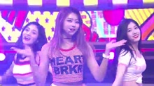 WEE WOO - MBC Show Champion 现场版 17/04/19