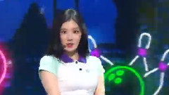WEE WOO