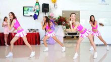 汽车店开幕现场美女热舞