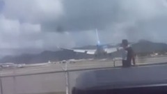 Airpoirt St Maarten Amazing Biggest airplanes Boeing 747