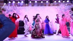 Bride & Her Friends London Thumakda Sangeet Dance Wedding Choreography