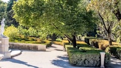 克卢什城公园的秋天(Autumn in the castle park Queluz)