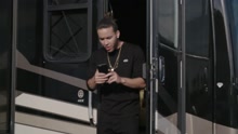 Moneda (Behind the Scenes)