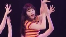 WEE WOO