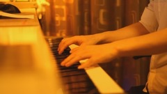 赵海洋夜色钢琴曲谱_赵海洋夜色钢琴曲曲谱(5)