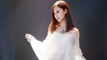  - 美女翻唱张韶涵《隐形的翅膀》