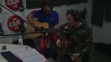 Luke - C'est la guerre (La session Live - OÜI FM) (Live Acoustic)