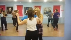 女女探戈