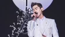 张翰 - 张翰 - 月光小夜曲 现场版