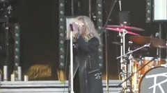 The Pretty Reckless,Taylor Momsen - Follow Me Down