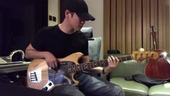Play Bass