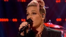 P!nk - P!nk - What About Us 现场版 2017
