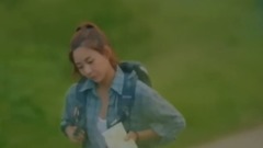 慕容晓晓,音乐短片 - 爱是手机不是我