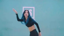  - 人美个高身材好还会跳舞