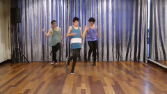 Wiggle Wiggle 舞蹈模仿