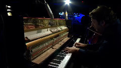 Chilly Gonzales - Cello Gonzales Piano Session