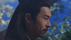 圆月弯刀