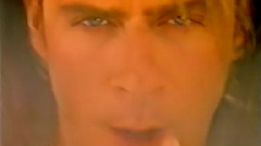 Den Th Allaxis