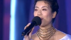 展翅飞翔