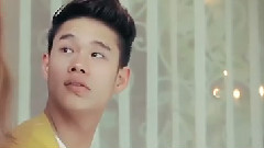 Em La Ai