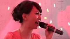 喜气洋洋