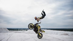 Sport Bike Stunt Riding