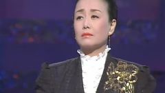 海に向かう母