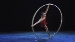Angelica Bongiovonni Roue Cyr