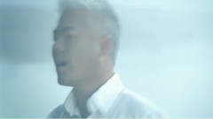 在水一方