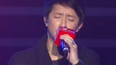撑伞