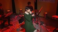 两个女孩