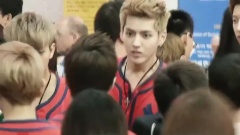 仁川赴北京 CHEN Focus 13/07/28