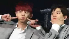 伯贤可爱表情 抽风狂笑不止 & 365