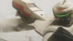 深红