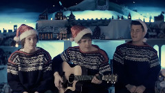 The Main Level - White Christmas