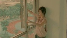 Stella Huang - 温室的花