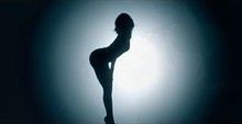 席亚拉,Muse - Body Party 高清官方版