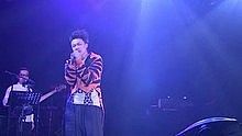 陈奕迅 - 新闻女郎 演唱会 现场版