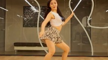 小魔女性感自拍