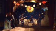 Coldplay - Christmas Lights