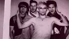 F$%CKING GORGEOUS!