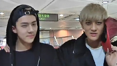 EXO抵达台湾桃园机场新闻频