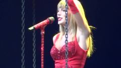 Taylor Swift - You Belong With Me