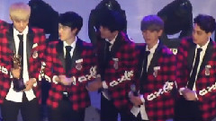 嘉宾席 & 获奖抱抱