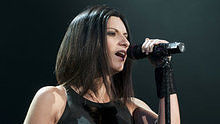 Laura Pausini - Angeli Nel Blu 现场版