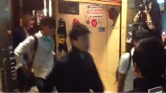 珉豪离开庆功宴